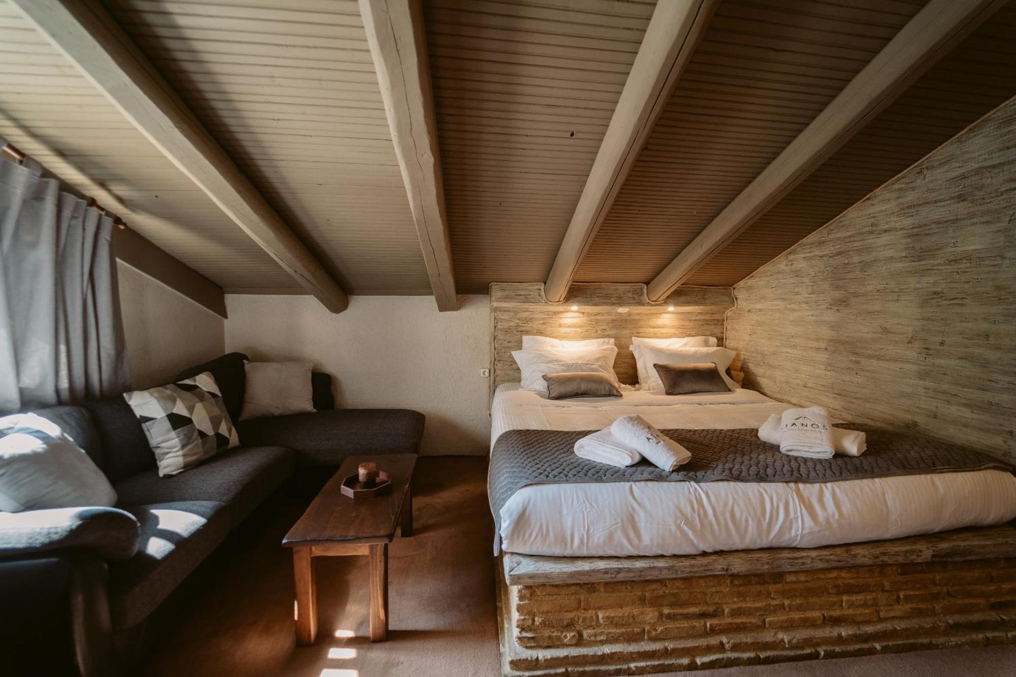 Afanos Guesthouse Arachova Kamer foto