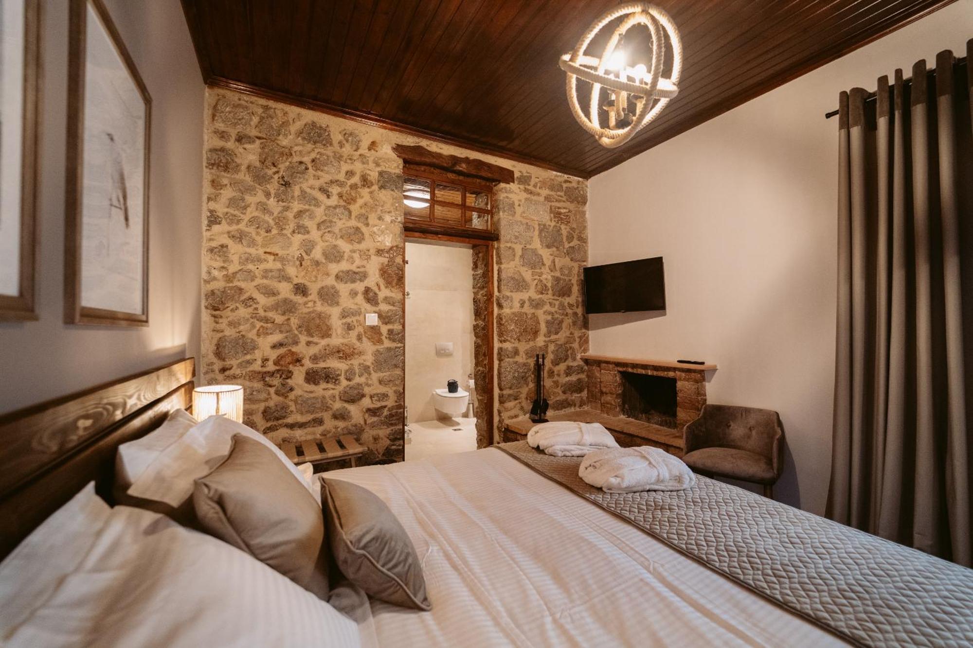 Afanos Guesthouse Arachova Kamer foto