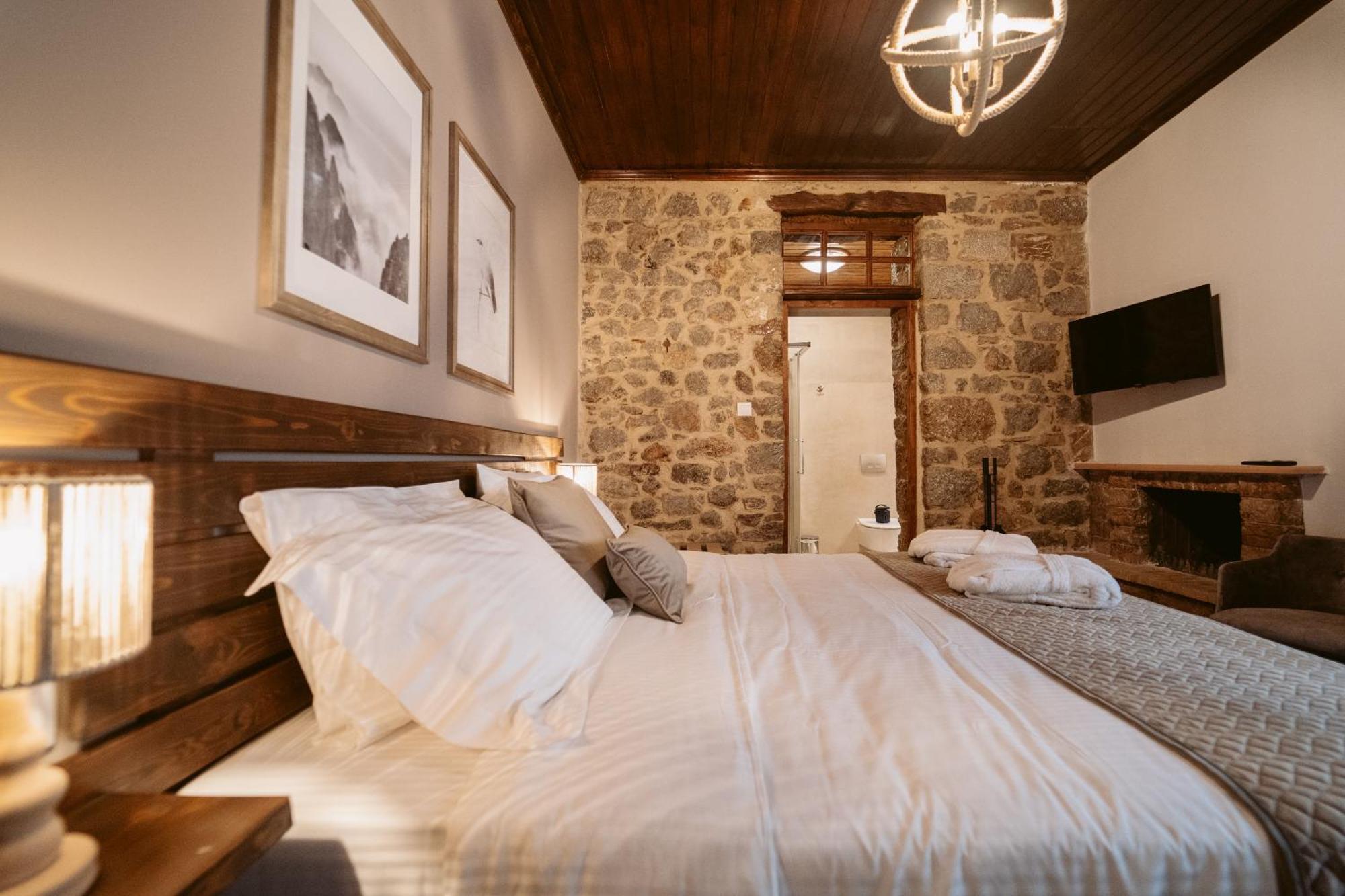 Afanos Guesthouse Arachova Kamer foto