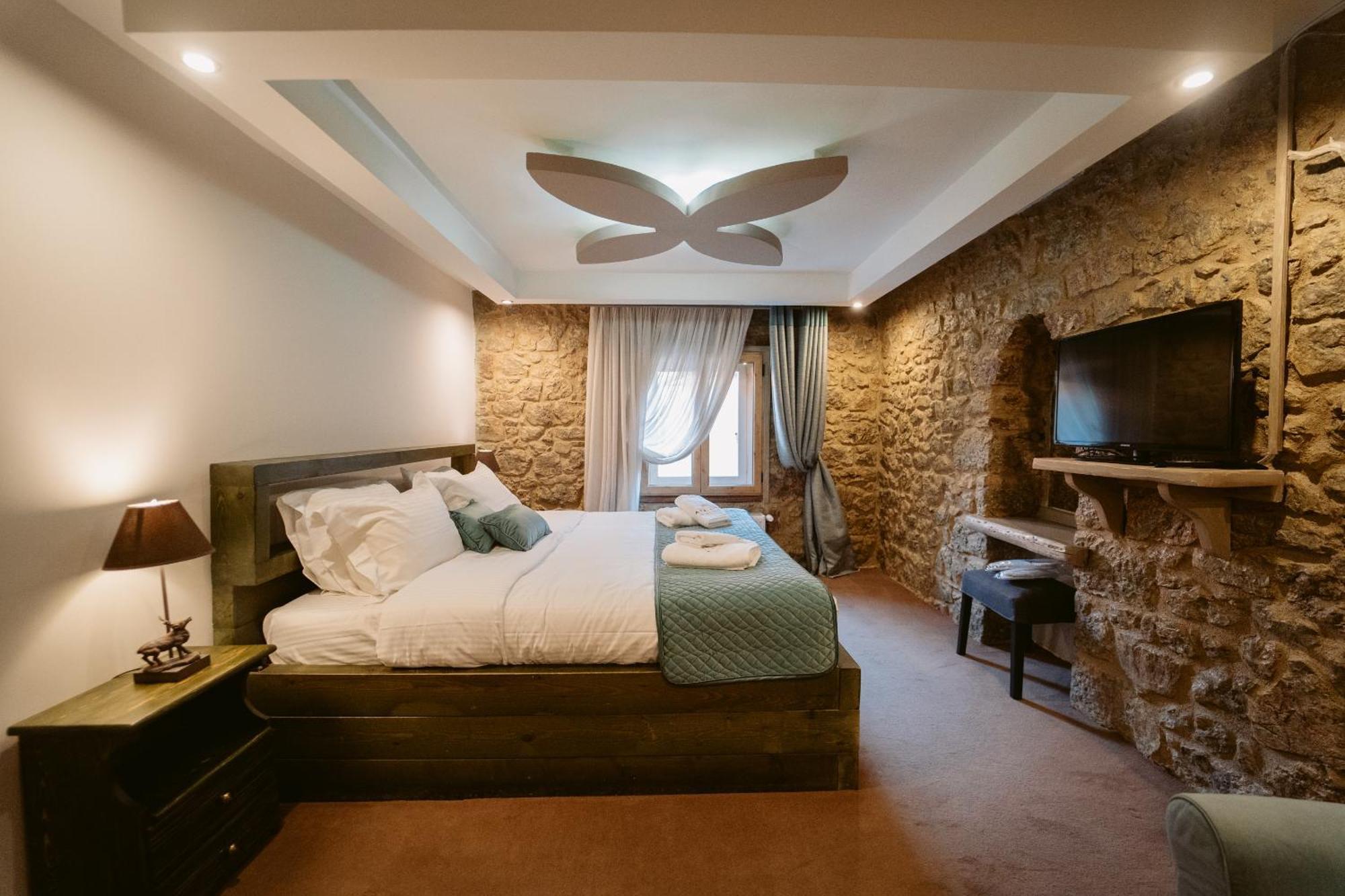 Afanos Guesthouse Arachova Kamer foto
