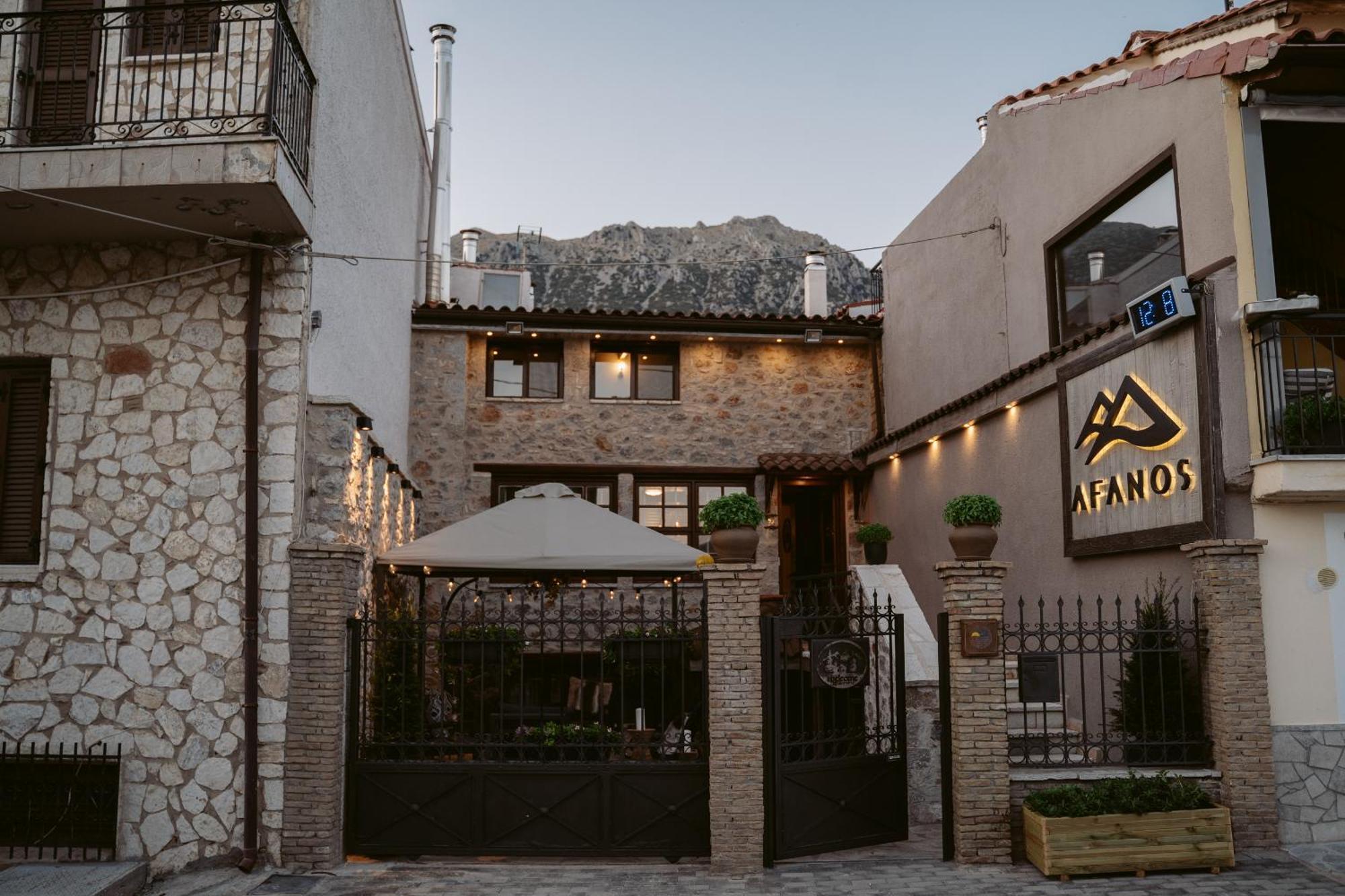 Afanos Guesthouse Arachova Buitenkant foto